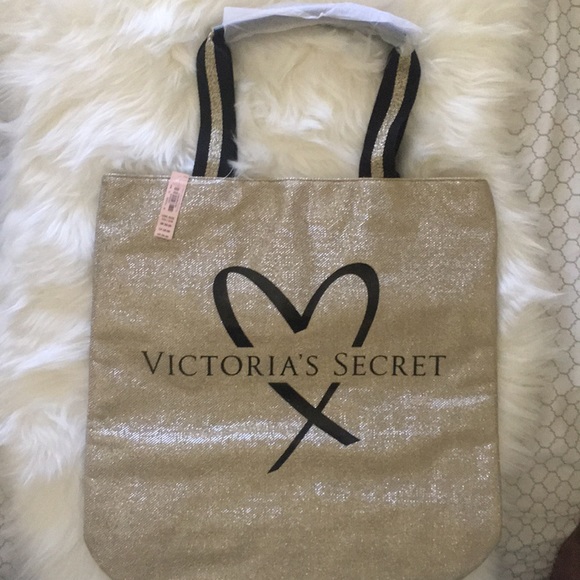 Victoria Secret over night bag! - Picture 3 of 4